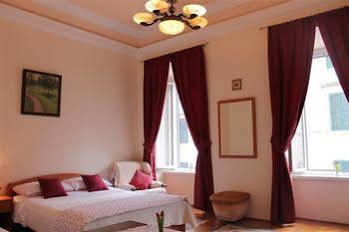 Nerio Apartment *